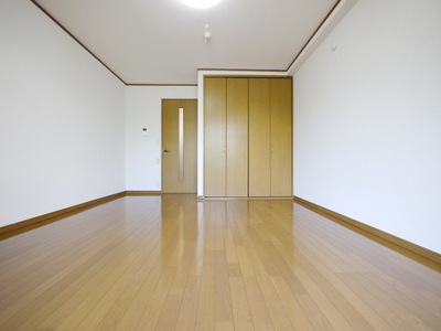 Other room space. room