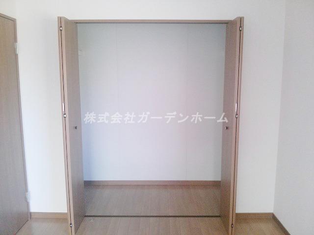 Receipt. Indoor (11 May 2013) Shooting