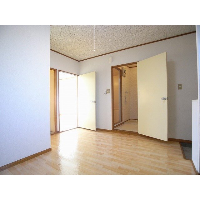 Other room space