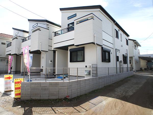 Local appearance photo. Local (10 May 2013) Shooting A Building