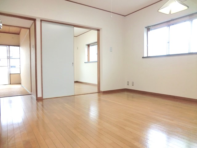 Living and room