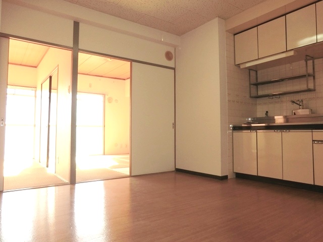 Living and room