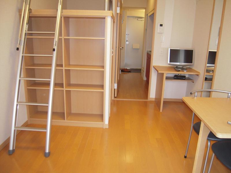 Living and room