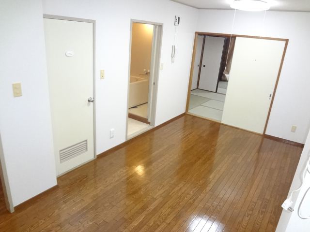 Living and room