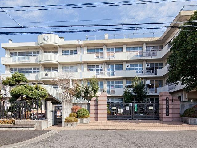 Primary school. Saitama City Urawa Osato Elementary School