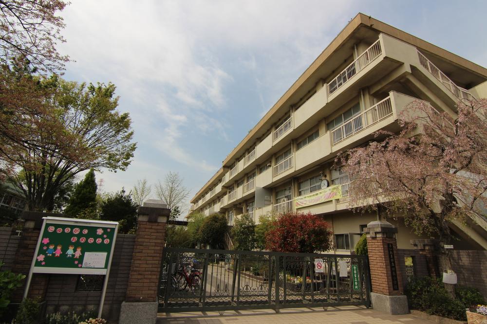 Primary school. Tajima Elementary School