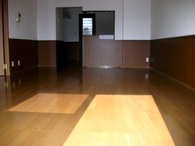 Living and room