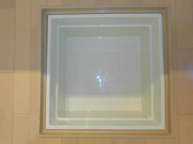 Receipt. Underfloor Storage (December 2013) Shooting