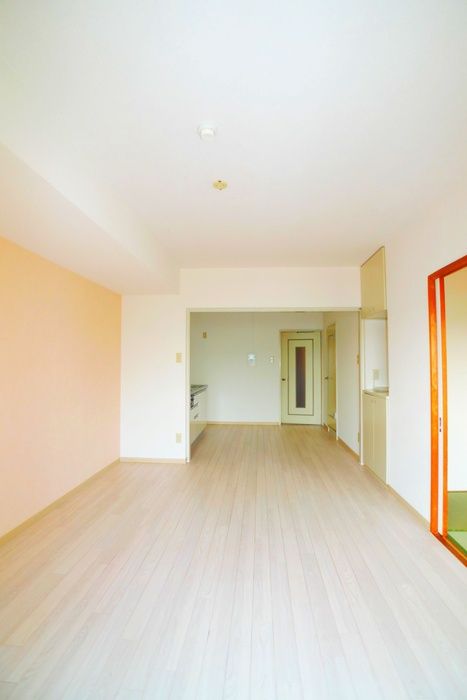 Living and room