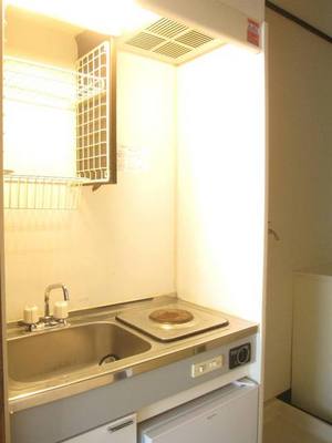 Kitchen. 1-neck IH stove ・ Fridge!