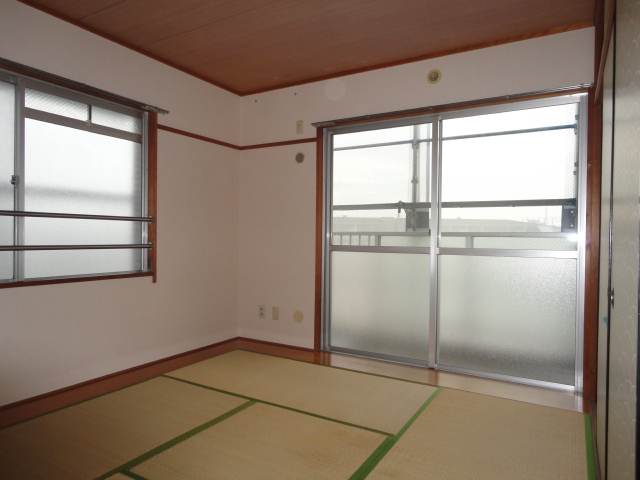 Other room space. (It is a photograph of another room)