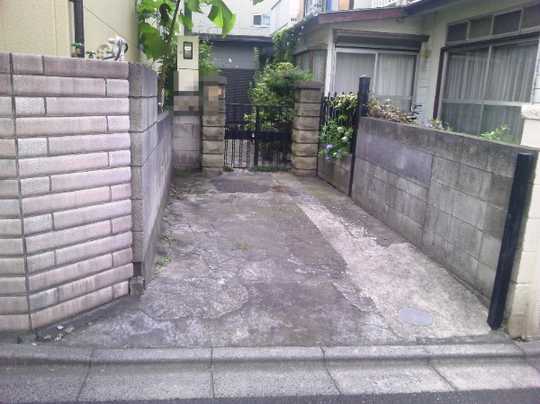 Local land photo. From the front road (1)