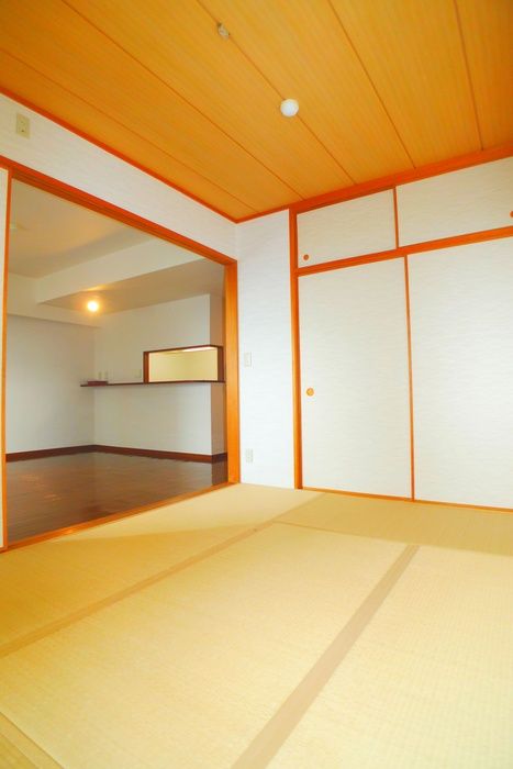 Living and room