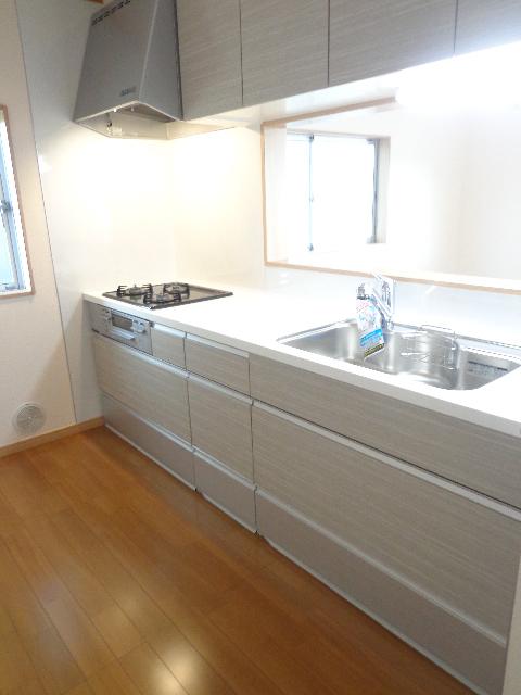 Kitchen. Indoor (2013 7) shooting