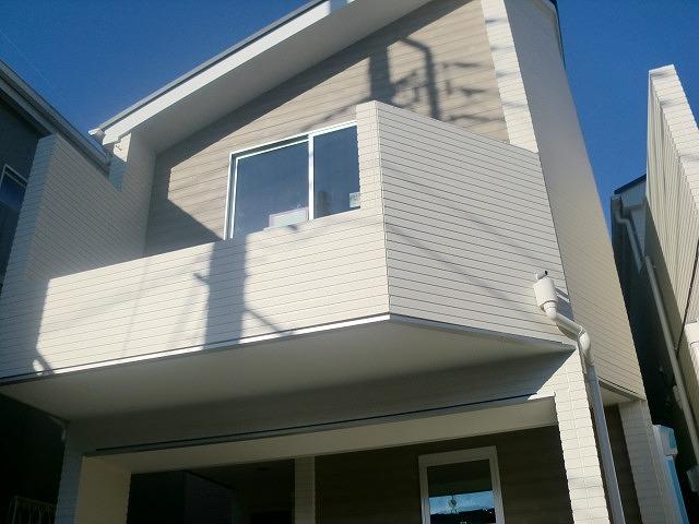 Local appearance photo. Local (12 May 2013) Shooting