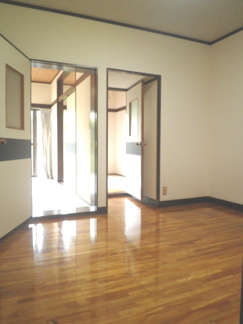 Living and room