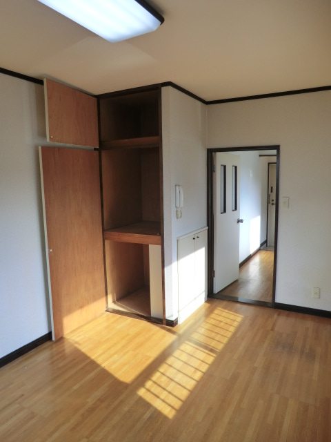 Living and room