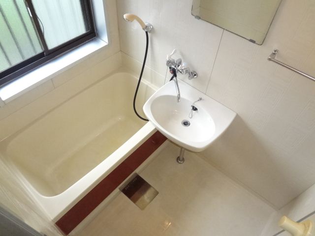 Bath. Bathing with a window. I'm glad to take Hiroku'