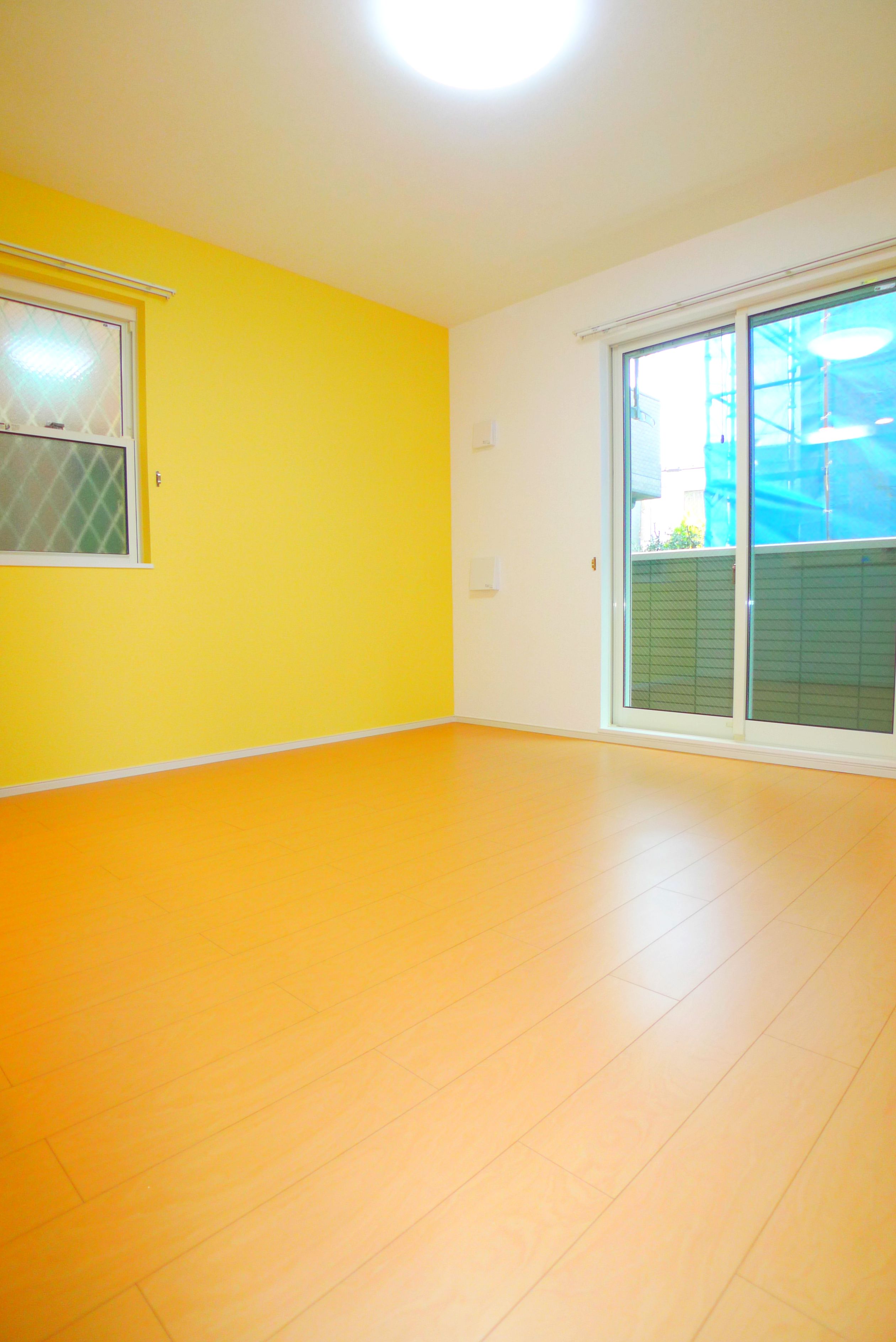 Living and room