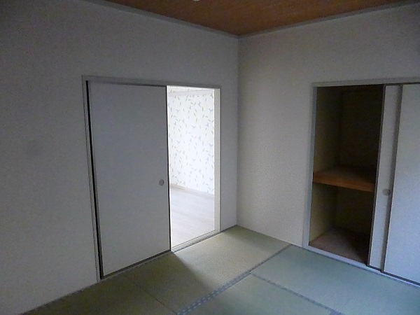 Living and room