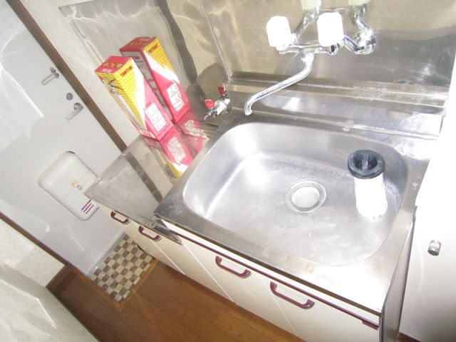 Kitchen. 2 lot gas stoves correspondence