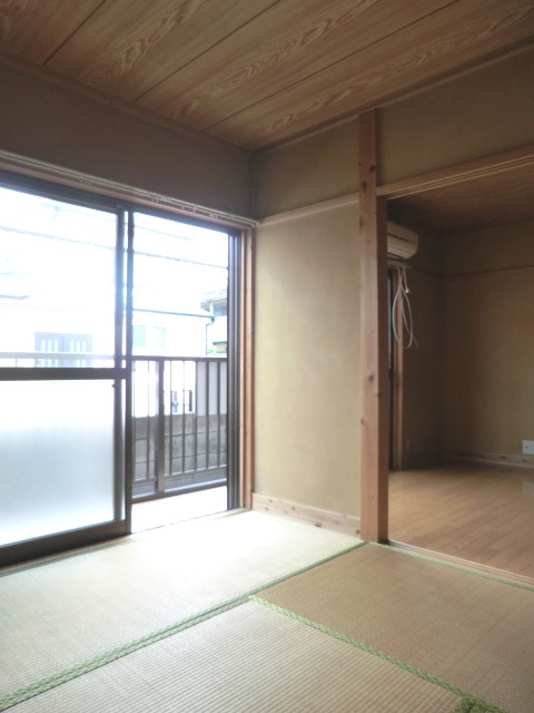 Living and room