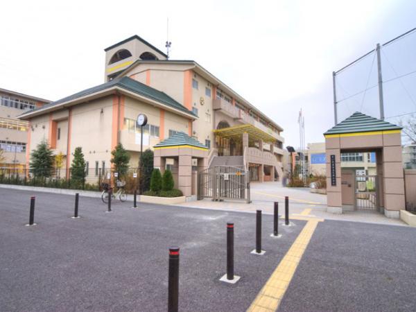 Primary school. 670m up to elementary school City Tsujiminami Elementary School