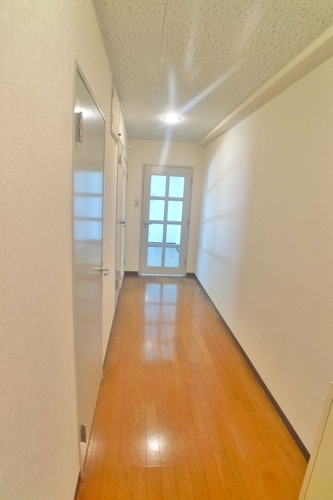 Other room space