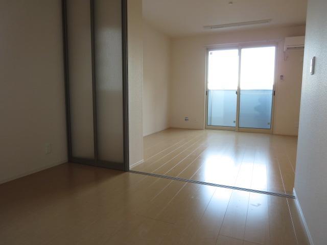 Other room space