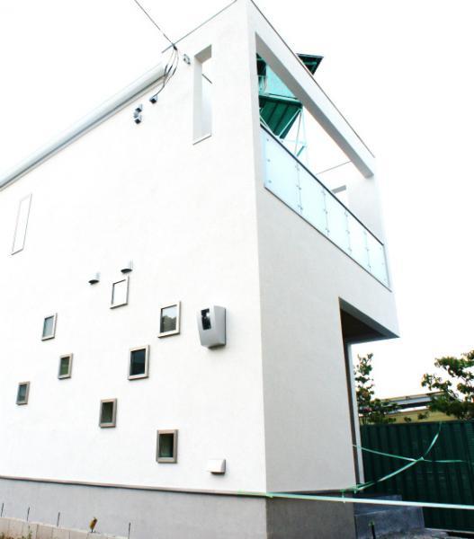 Local appearance photo