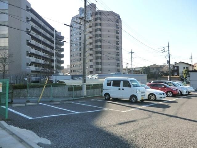 Parking lot. ☆ On-site parking ・ Equipped with ☆