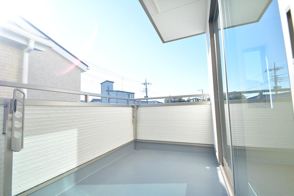 Balcony. Local (11 May 2013) Shooting