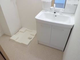 Washroom. Washroom (complete image)
