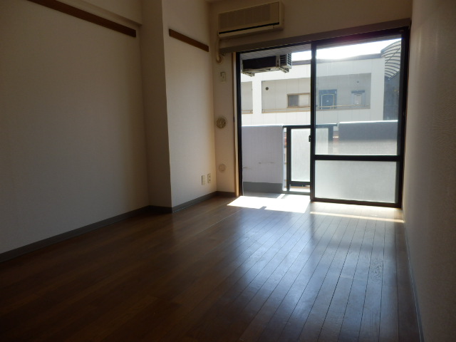 Other room space
