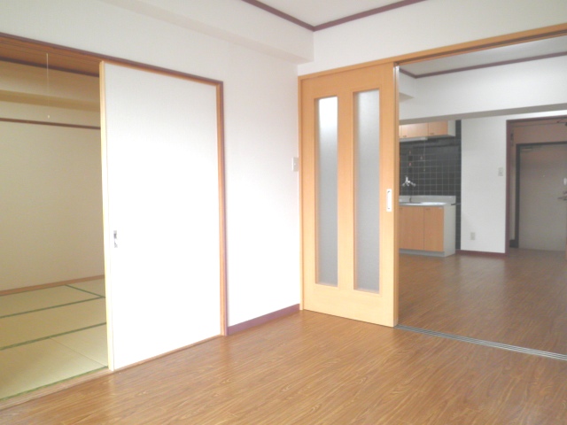 Living and room