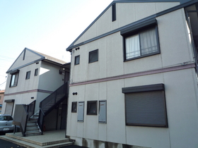 Building appearance. Appearance from the entrance side