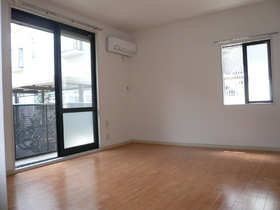 Living and room. Air-conditioned in the living room