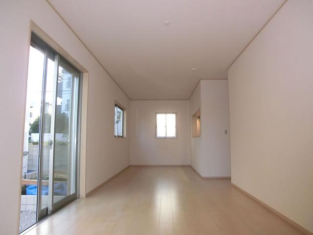 Living. Indoor (10 May 2013) Shooting