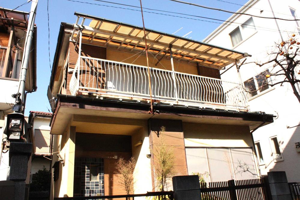 Local land photo. Local (11 May 2013) Shooting