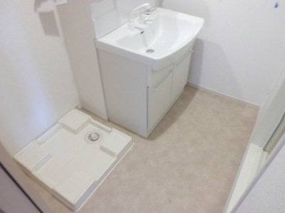 Washroom. Washroom