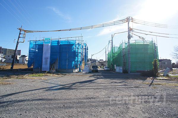 Local photos, including front road. 15 Building