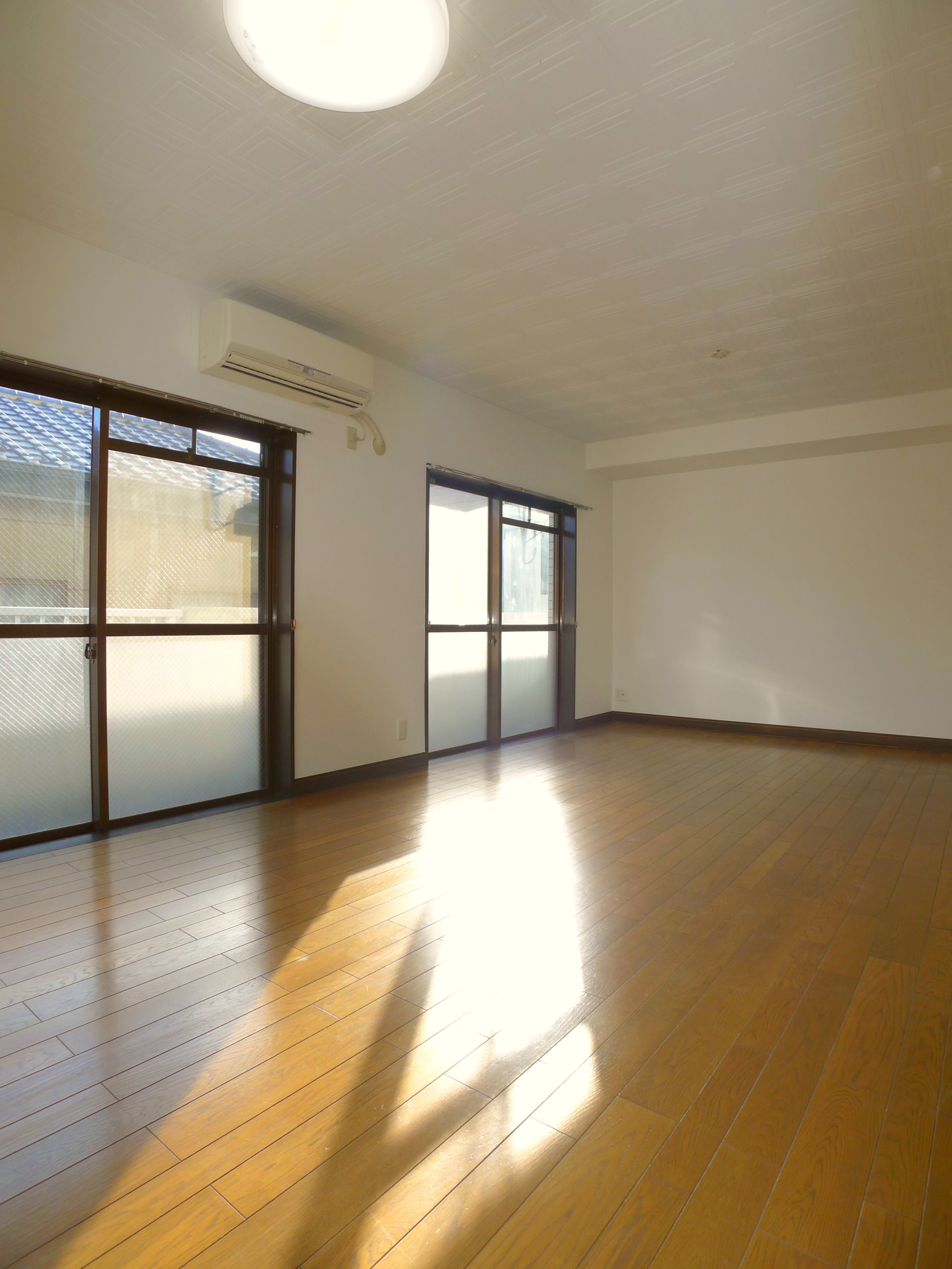 Living and room