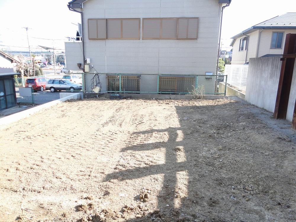 Local land photo. Local (March 2012) shooting