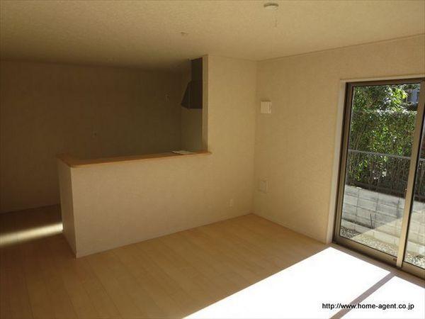 Living. Bright living room