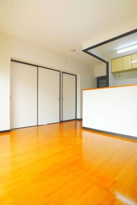 Living and room