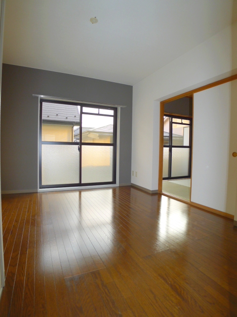 Living and room
