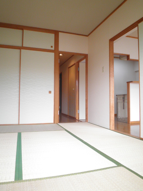 Living and room