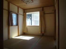 Living and room. Corner room, Two-sided lighting is the room