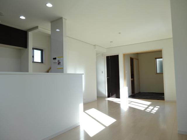 Living. Indoor (12 May 2013) Shooting