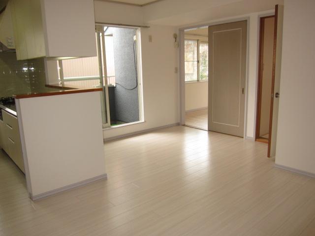 Living and room